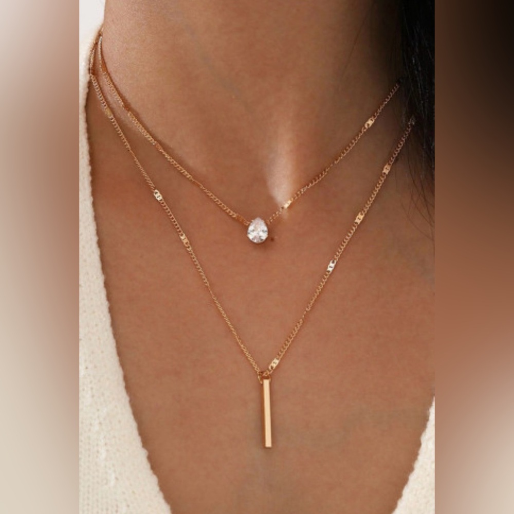 Gold Plated Layered Rhinestone Pendant Necklace